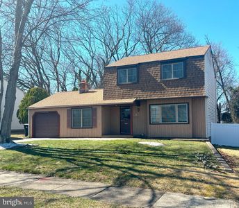 6 Cedar Creek Dr, Laurel Springs, NJ, 08021