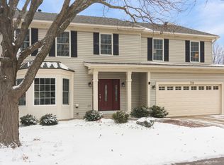798 Wexford Ct, Grayslake, IL 60030