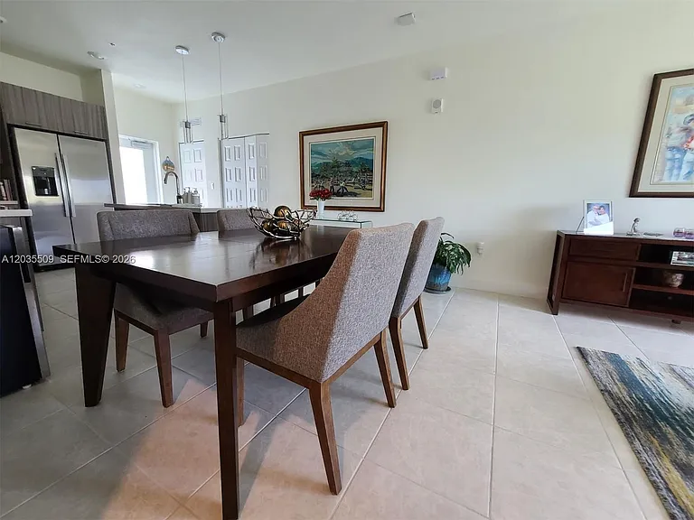 8301 NW 41st 302 Doral #302 — Photo 4
