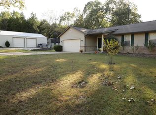 12629 Kimes Rd, De Soto, MO 63020