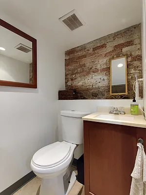 Rented by Signature Property Realty | media 8