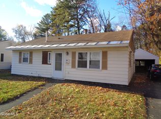 476 Bradford Rd, Schenectady, NY 12304