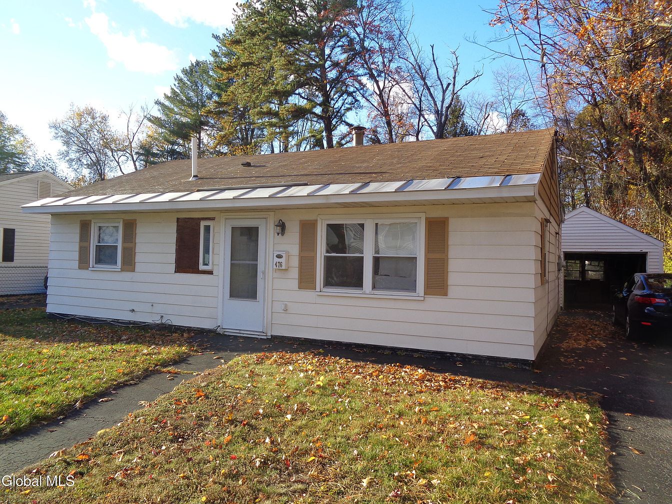 1st image of 476 Bradford Road