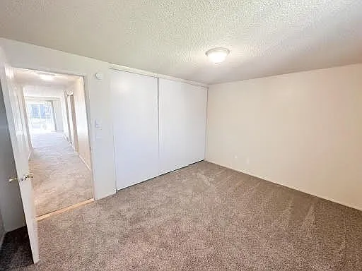 Parkview Apartments — Photo 17