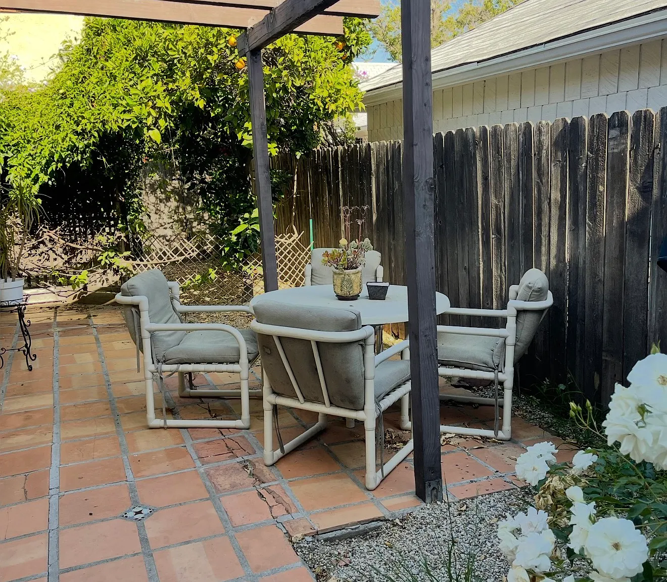 Studio, 575 sqft, $2,250 — Photo 3