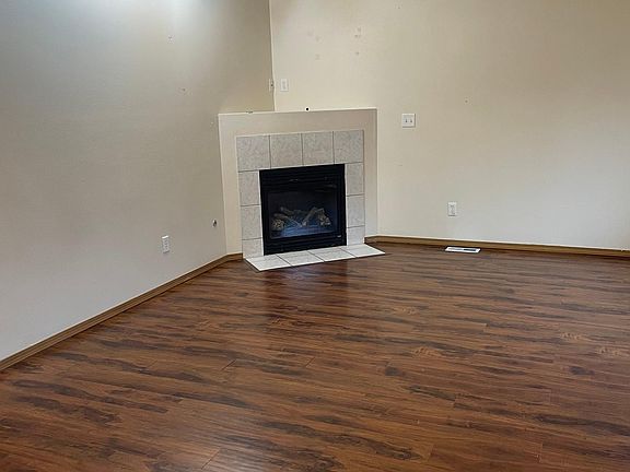 Living room with gas fireplace