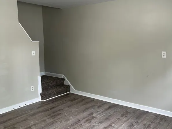 422-426 Cedar Drive, 422-426 Cedar Dr #424, Coraopolis, PA 15108