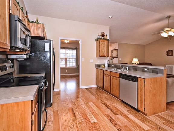 4th image of 1125 Auburn Pl