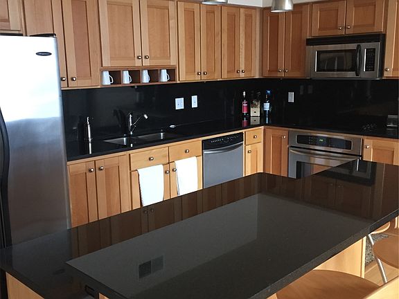 3rd image of 2222 Detroit Ave APT 1110