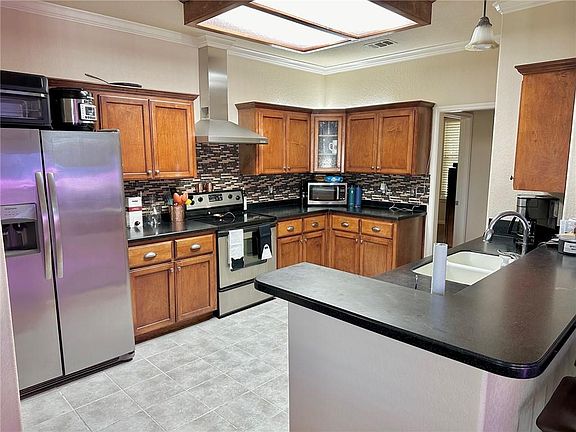 5th image of 512 Jo Lynn Ln