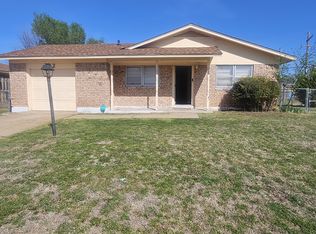 712 SE 41st St, Lawton, OK 73501