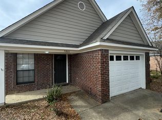9801 Riggan Dr, Olive Branch, MS 38654