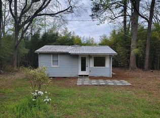 477 Gum Springs Church Rd, Moncure, NC 27559