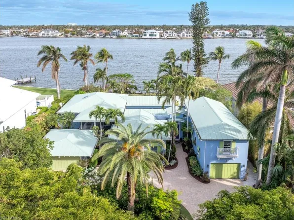 1875 8th ST S, NAPLES, FL 34102
