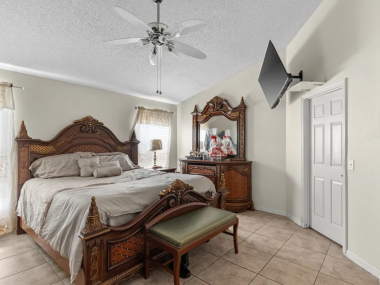 226 Jessamine Dr — Photo 23