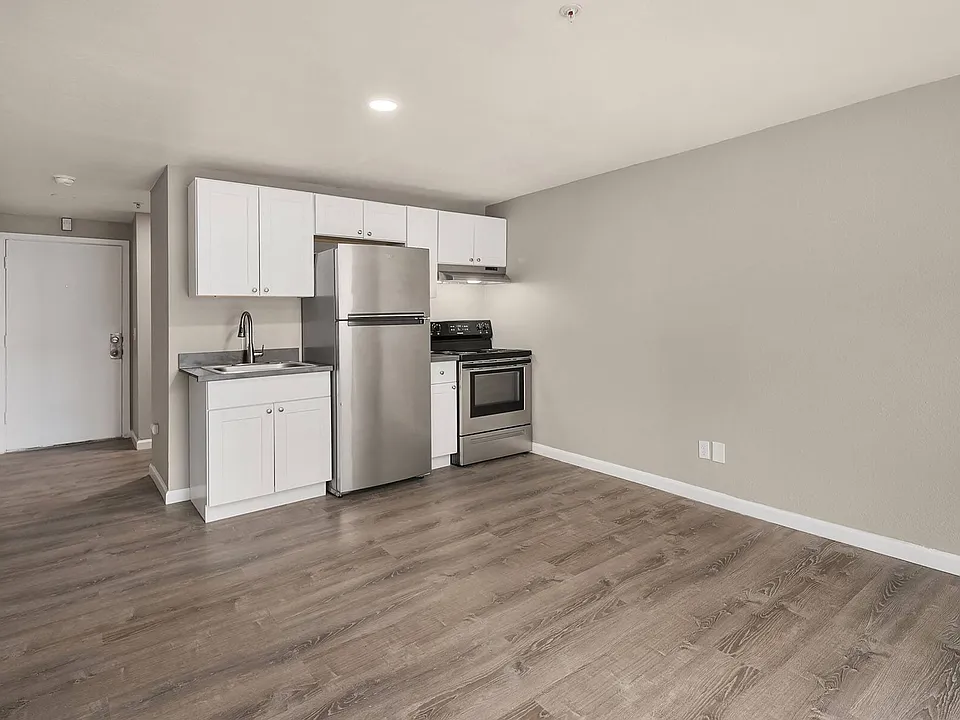 Indigo Apartments