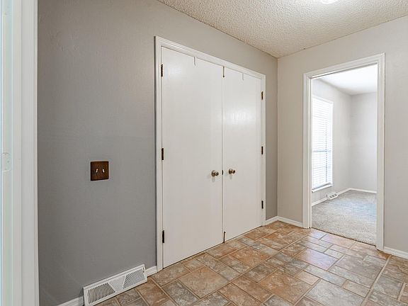 5th image of 5342 Warmwinds Ct