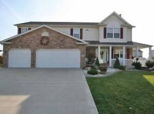 1428 Martin Dr, Troy, IL 62294