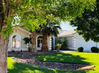 6920 Schirlls St, Las Vegas, NV 89118