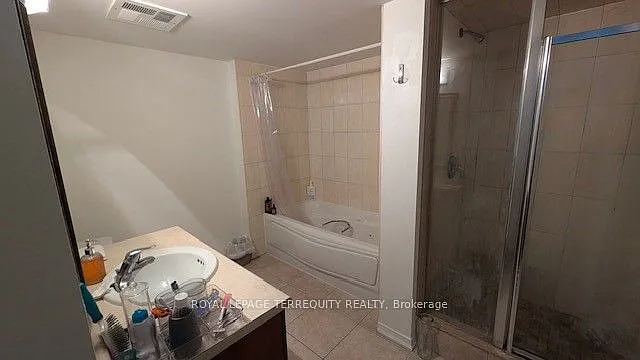 6 Rosebank Dr #16A — Photo 10
