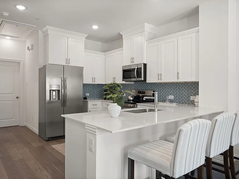 5243 Legacy St — Photo 13