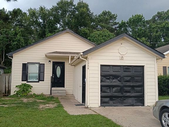 2nd image of 11934 Greensbrook Forest Dr