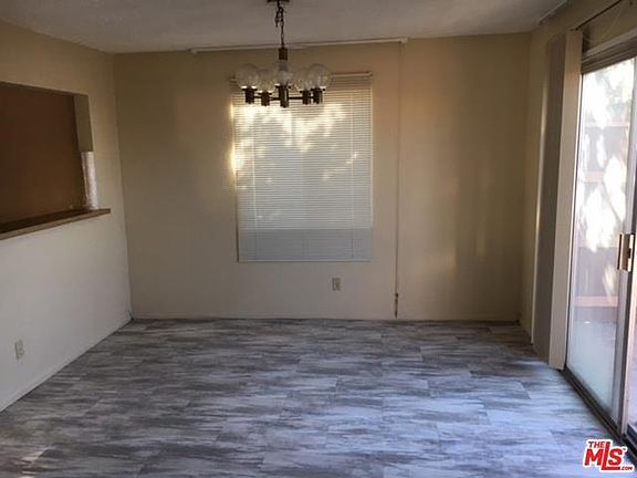 3rd image of 1335 W 139th St #J505