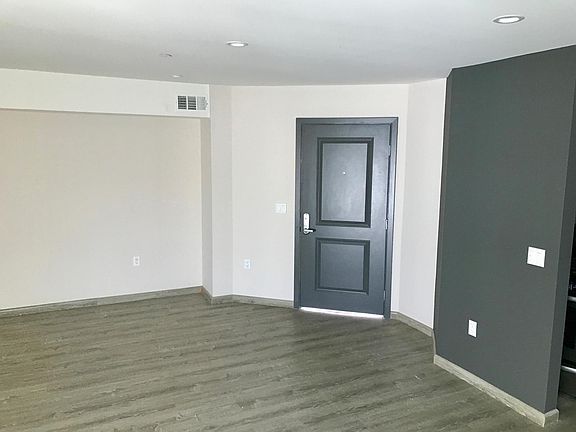 2nd image of 6238 Fulton Ave #3C