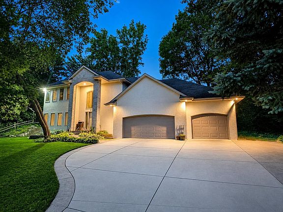 4th image of 419 Brandywine Dr