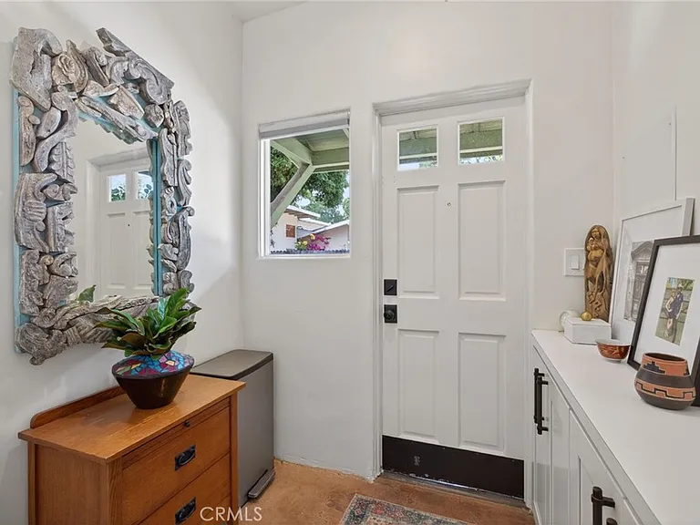 223 N Padre Juan Ave — Photo 20