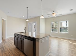 1127 S Marshall St UNIT 101, Winston Salem, NC 27101
