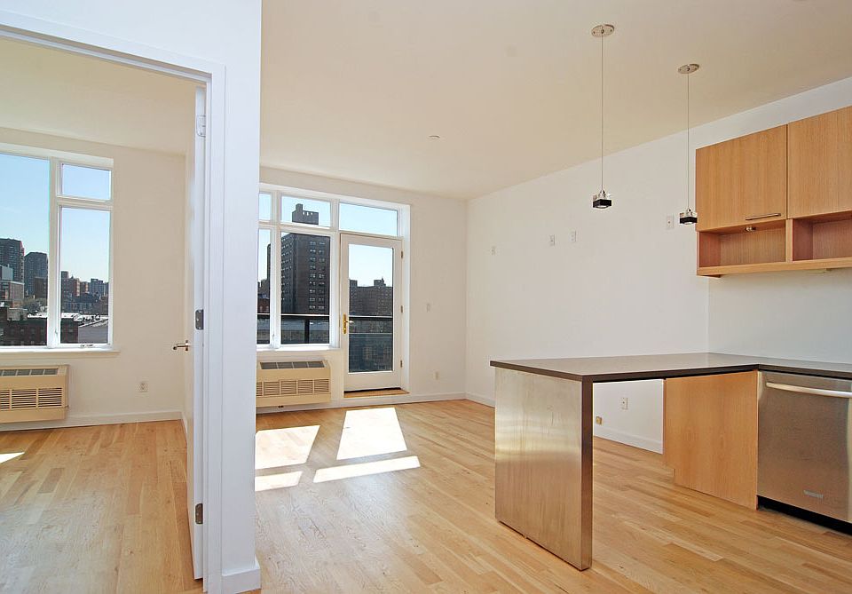 1st image of 328-330 E 119th St #6C