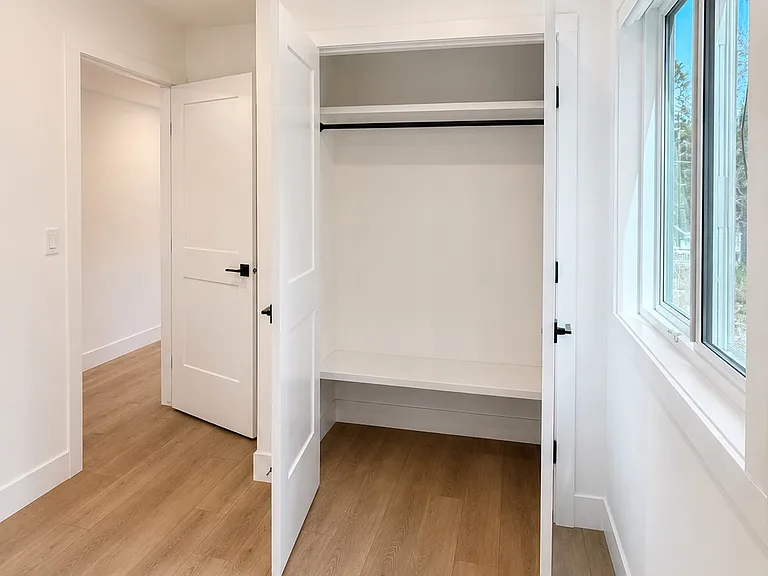 515 17th Ave NW #3 — Photo 9