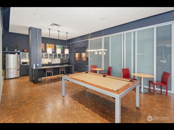 3104 Western Ave UNIT 212