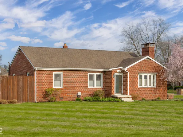 3405 Washington St, Columbus, IN 47203