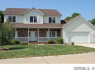 5 Willow Ct, Bethalto, IL