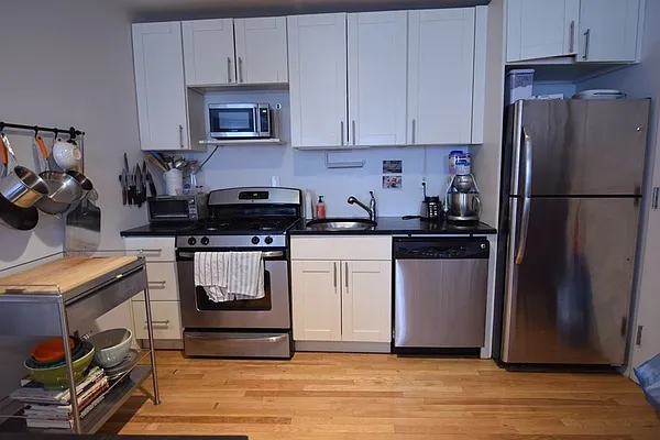 Rented by Keller Williams NYC | media 10