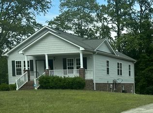 3791 Barnwell Dr, Winston Salem, NC 27105