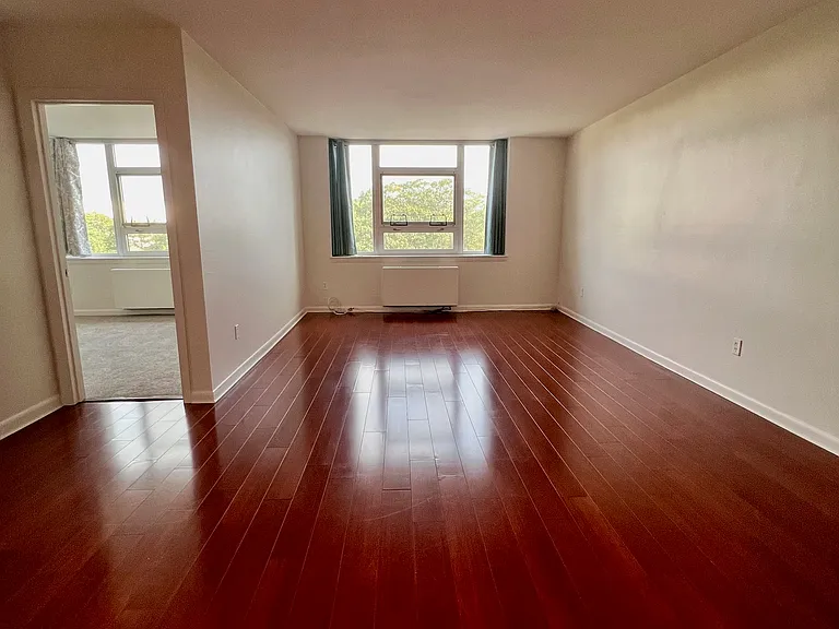 20 Hammond Pond Pkwy #607 — Photo 7