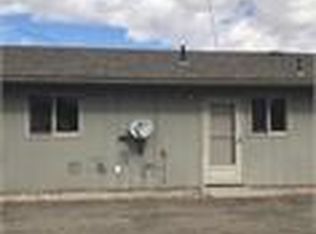414 1st - 2, Rawlins, WY 82301