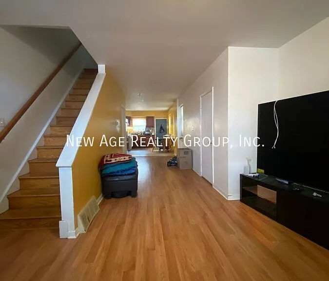 3304 Haverford Ave — Photo 2