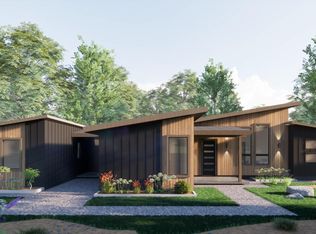 8073 N Harmony Ln, Flagstaff, AZ 86001