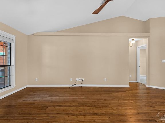 3rd image of 6104 Arnies Way