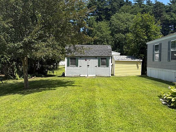 2nd image of 15 Wendy Way