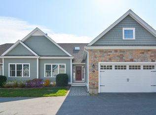 3 Birdie Ct #3, Lakeville, MA 02347