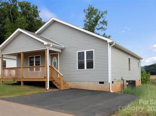 261 Quinn Hill Ln #91, Mars Hill, NC 28754