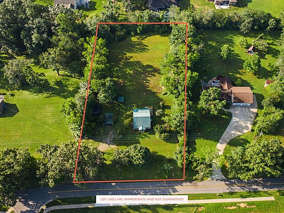 4th image of 7806 Old Nashville Rd