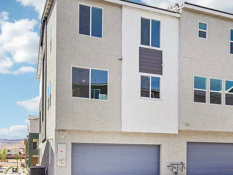 5824 Wisteria Walk — Photo 16