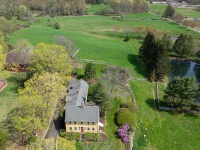 124 West Road, Collinsville, CT, 06019