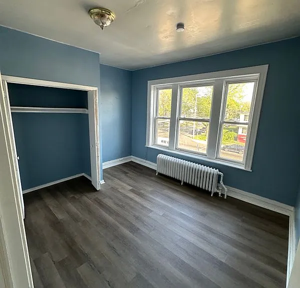 1577 Park Ave — Photo 4